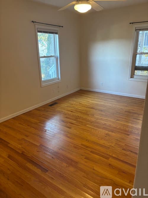 Harriman Apartment: 401 Carter Ave