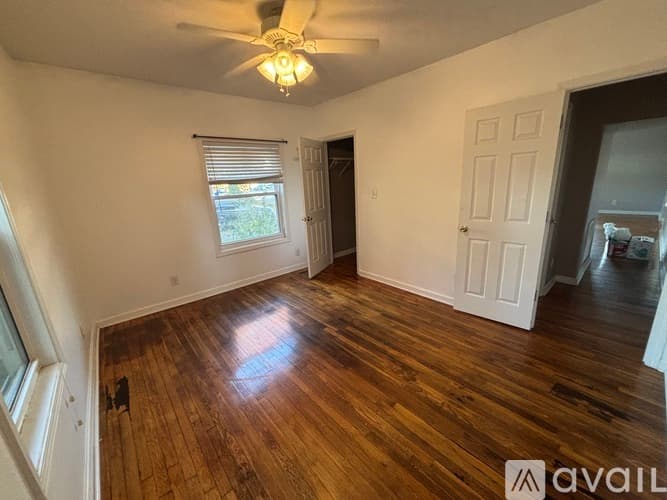 Harriman Apartment: 401 Carter Ave