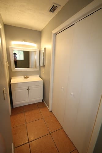 Dunedin Apartment: 857 Lyndhurst St
