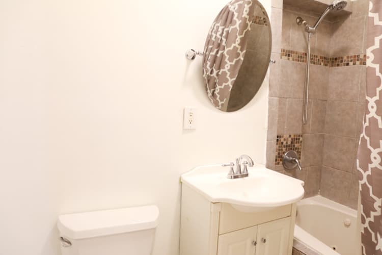 Chicago Apartment: 1916 S Sawyer Ave