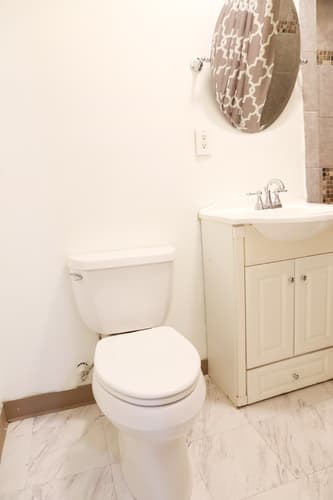 Chicago Apartment: 1916 S Sawyer Ave
