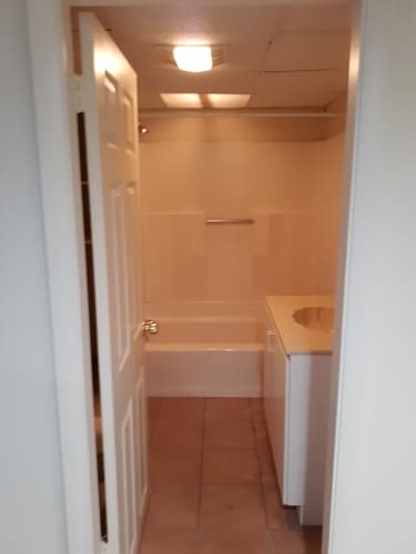 North Providence Apartment: 15 Thomas St