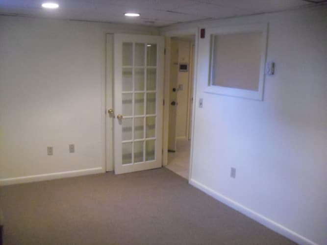 North Providence Apartment: 15 Thomas St