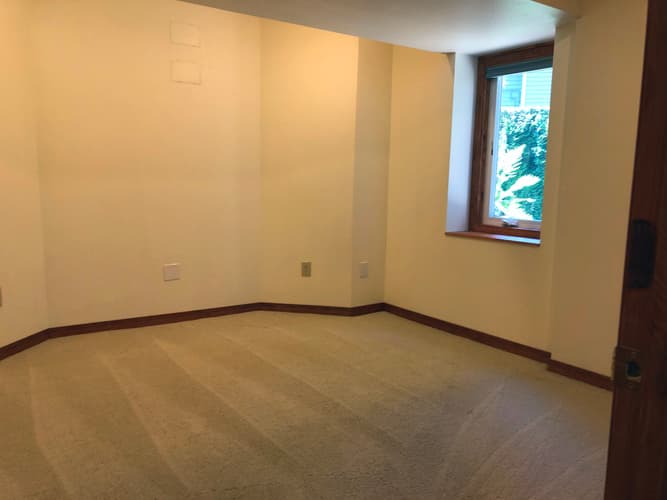 Issaquah Apartment: 24518 SE 42nd Pl
