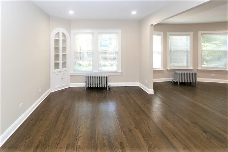 Chicago Apartment: 1432 W Farragut Ave