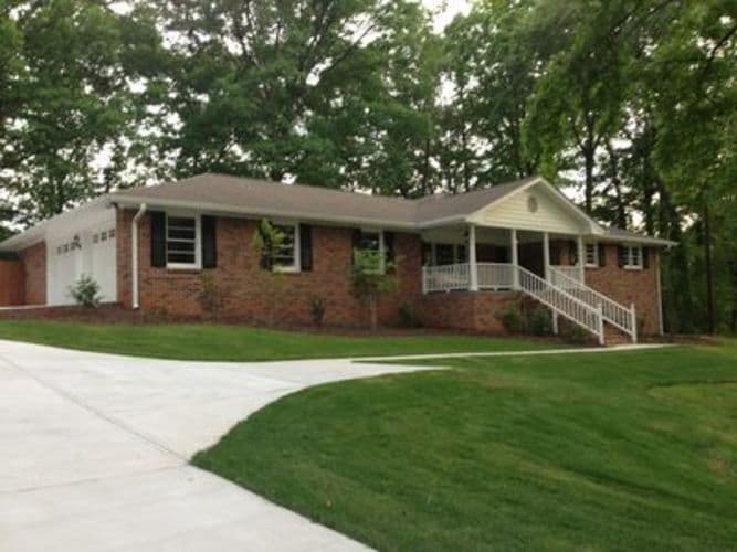 Decatur House: 3015 Wilson Rd