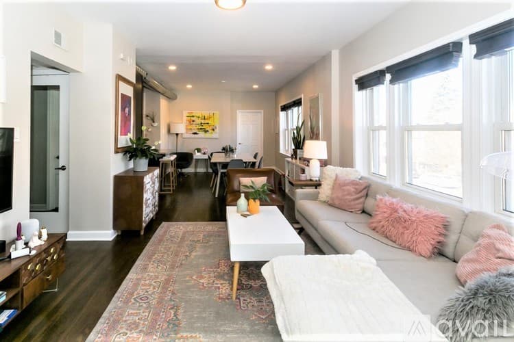 Chicago Apartment: 1604 W Berwyn Ave