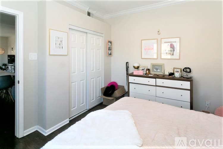 Chicago Apartment: 1604 W Berwyn Ave