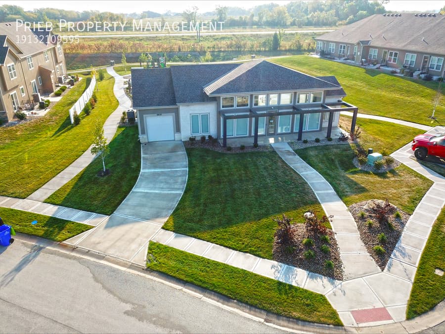Lenexa Townhome: 8825 Inkster St - Exterior Unit
