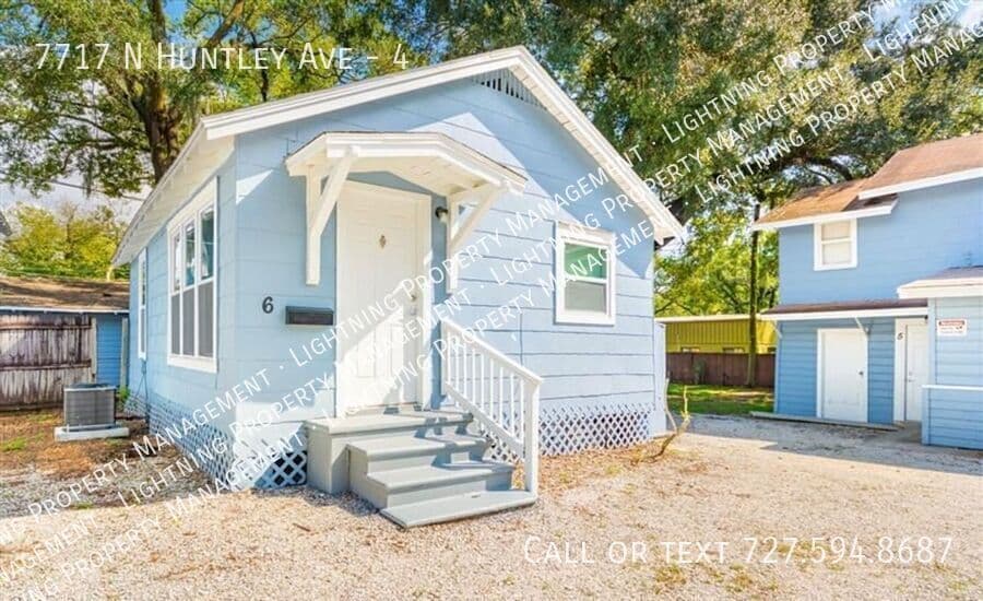 Tampa Condo: 7717 N Huntley Ave