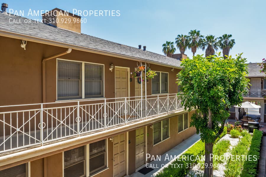 Pasadena Condo: 335 S. Los Robles Ave
