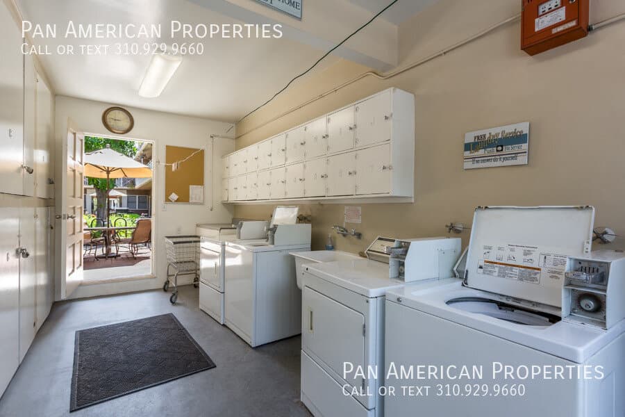 Pasadena Condo: 335 S. Los Robles Ave