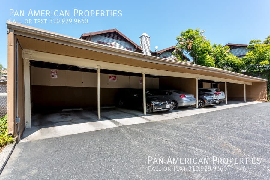 Pasadena Condo: 335 S. Los Robles Ave
