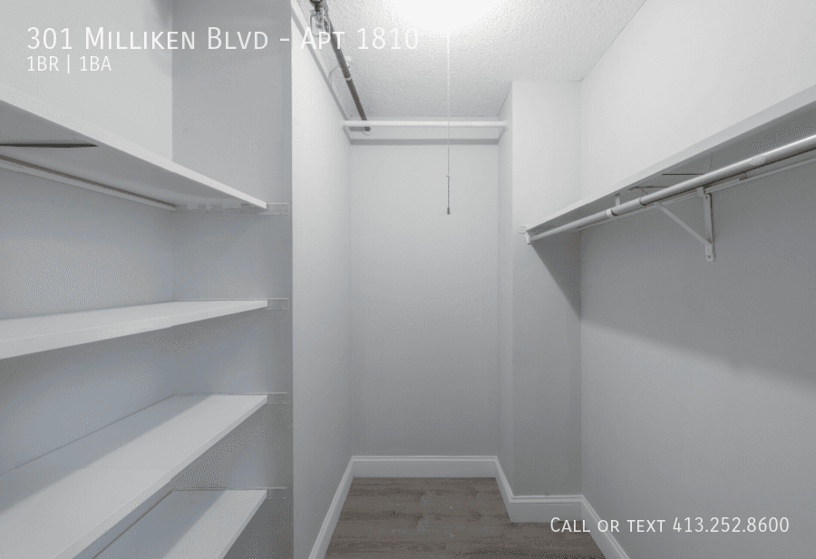 Fall River Condo: 301 Milliken Blvd