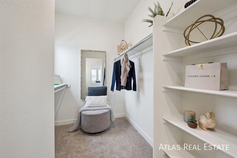 Brighton Condo: 639 Rawah Alley