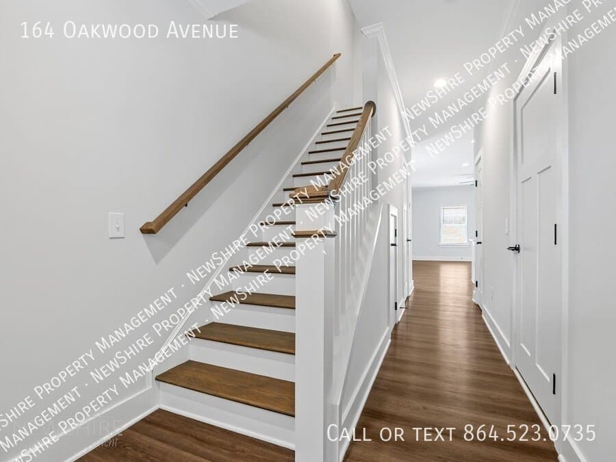 Spartanburg Condo: 164 Oakwood Avenue