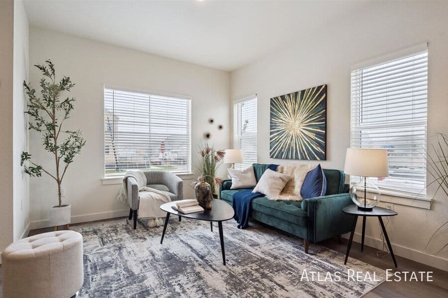 Brighton Condo: 657 Coney Alley