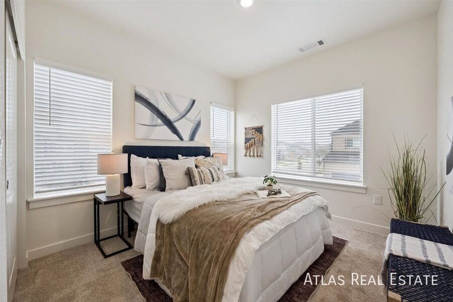 Brighton Condo: 657 Coney Alley