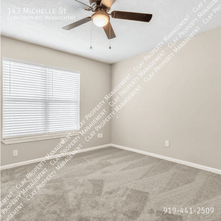 Garden City Condo: 143 Michelle St