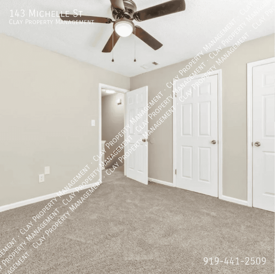 Garden City Condo: 143 Michelle St