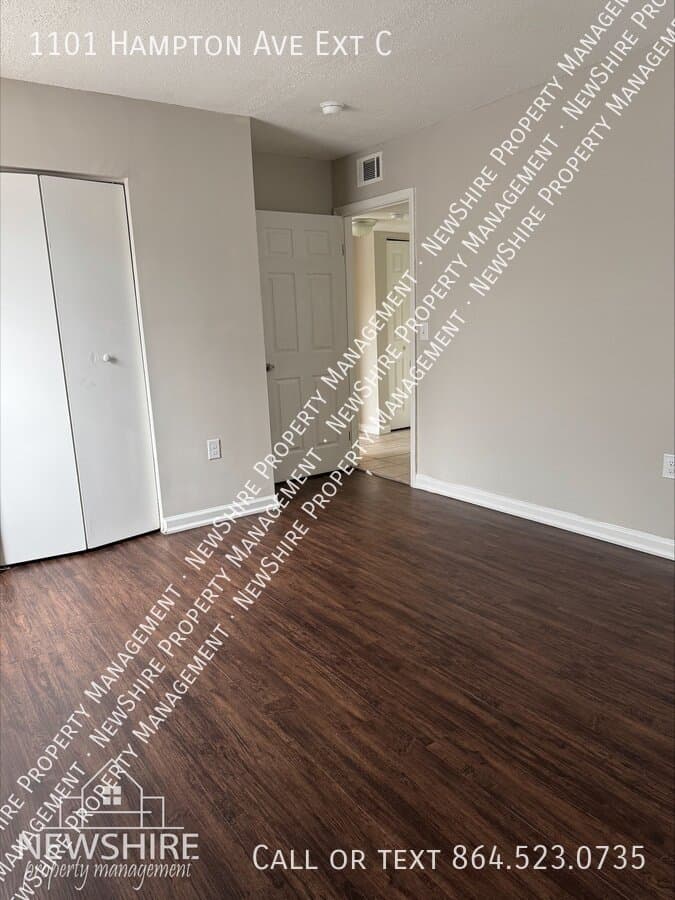 Greenville Condo: 1101 Hampton Ave Ext C