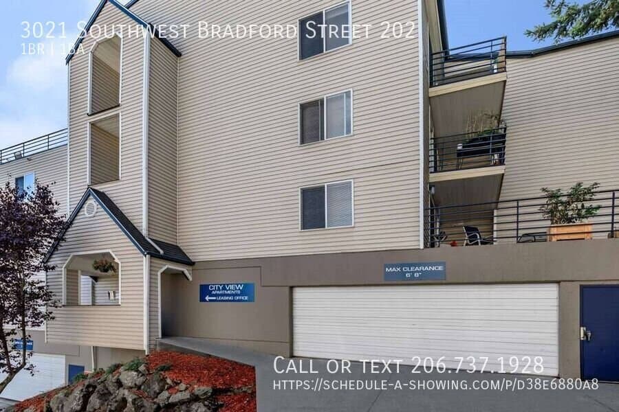 Seattle Condo: 3021 Southwest Bradford Street 202