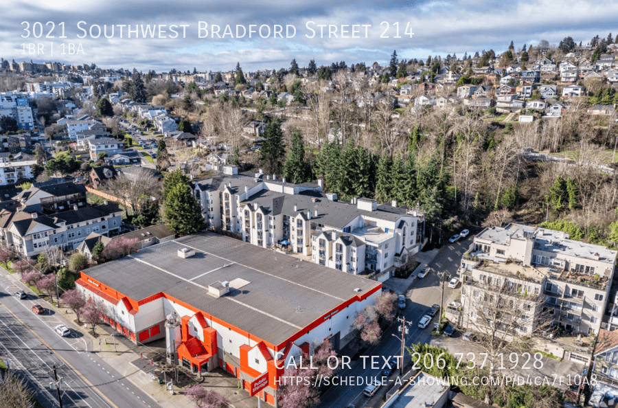 Seattle Condo: 3021 Southwest Bradford Street 214