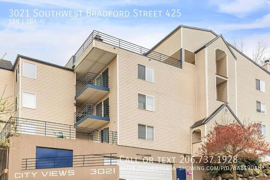 Seattle Condo: 3021 Southwest Bradford Street 425