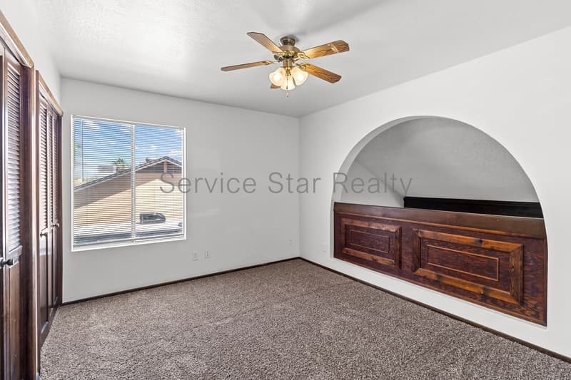 Glendale House: 6142 W Sierra St