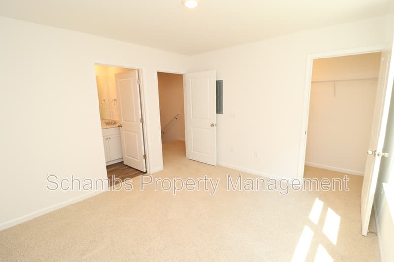 Raleigh Townhome: 5816 Brambleberry Way