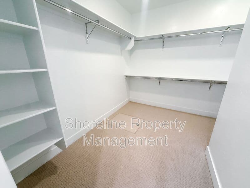 Star House: 8547 W Millcreek Drive
