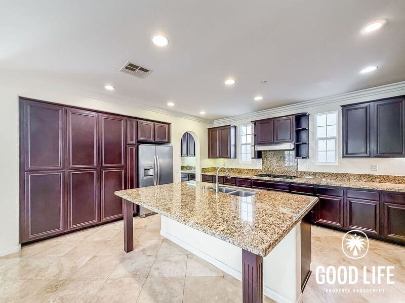 San Diego House: 17351 4S Ranch Pkwy