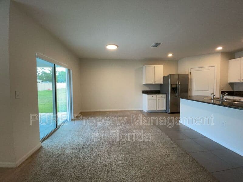 Ocala House: 4950 NE 15th Place
