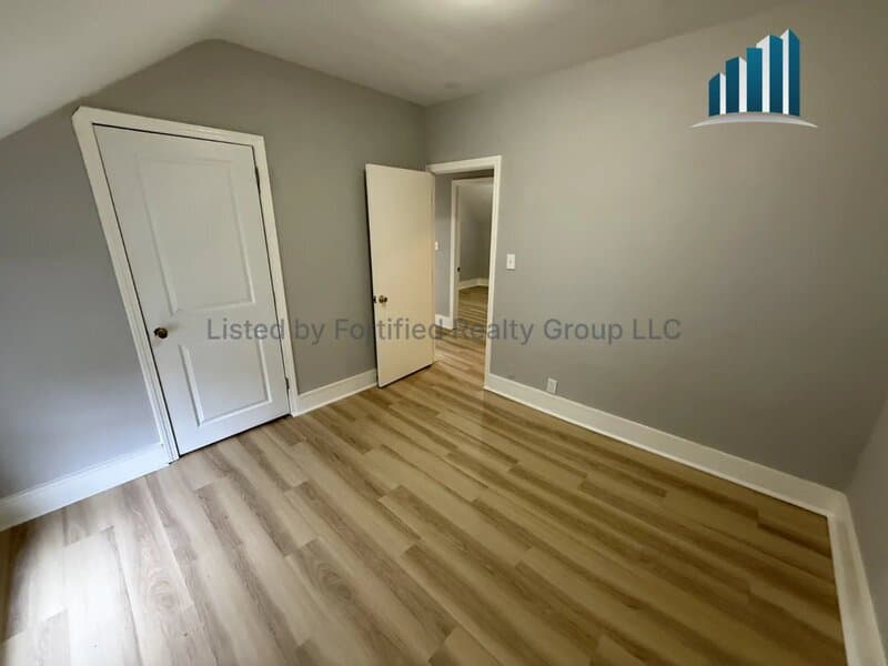 Fall River Condo: 25 Palmer St