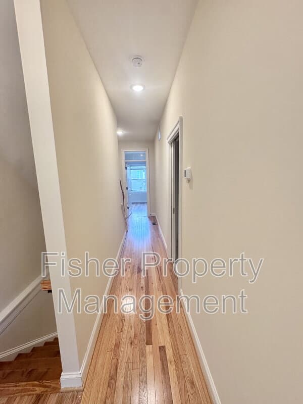 Richmond House: 2212 Carrington St