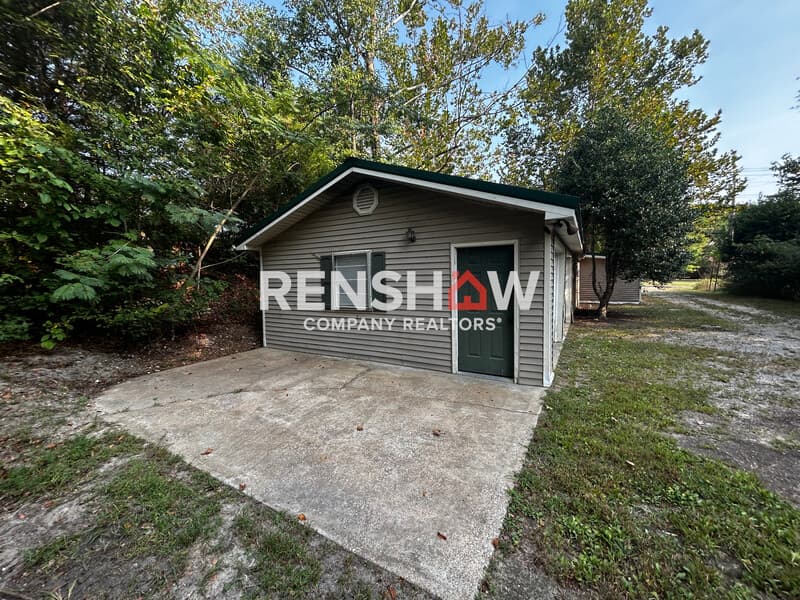 Parsons House: 3246 Highway 412 E
