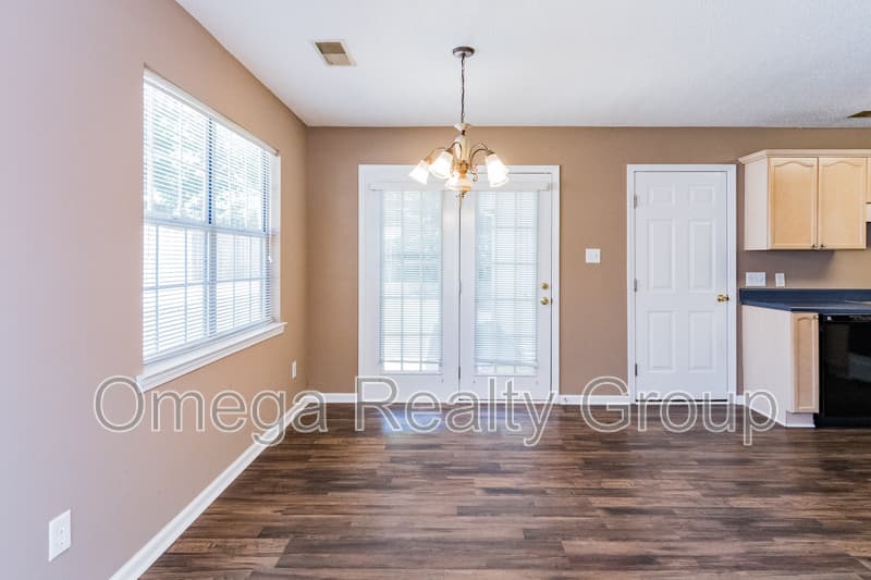 Moody House: 2038 Plantation Pkwy