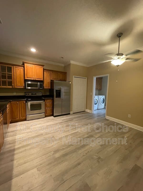 Seminole Townhome: 9718 Taylor Rose Lane