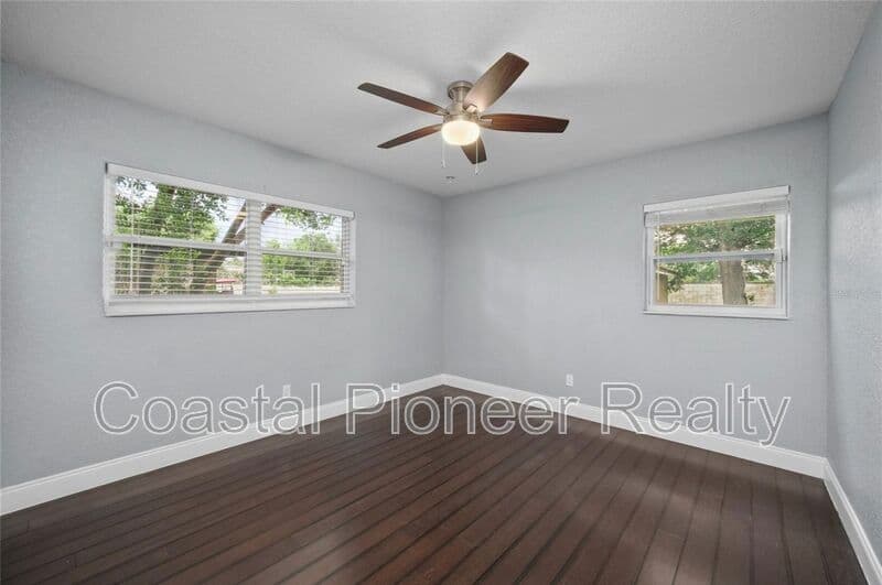 Tampa House: 1520 S Church Ave
