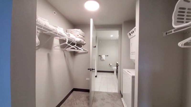 Chicago Condo: 177 N Ada St