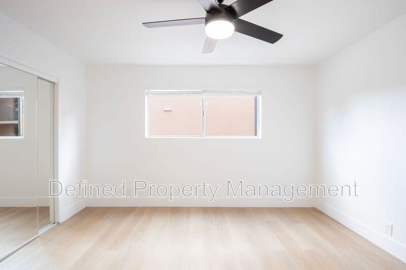 Los Angeles Condo: 1823 S. St Andrews Place