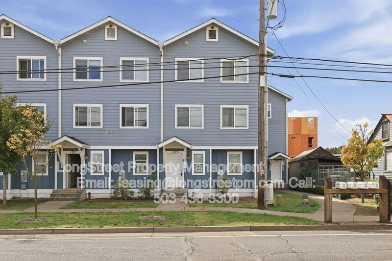 Corvallis Townhome: 132 SW Avery Ave