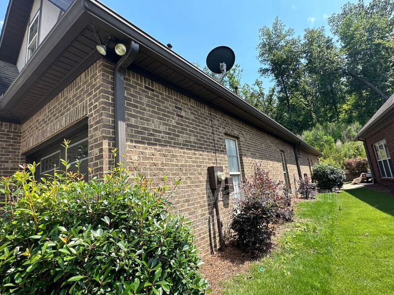 Birmingham House: 358 Kingston Circle