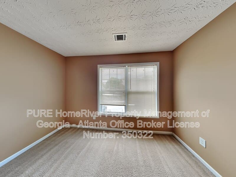 Lawrenceville House: 4694 Windale Dr