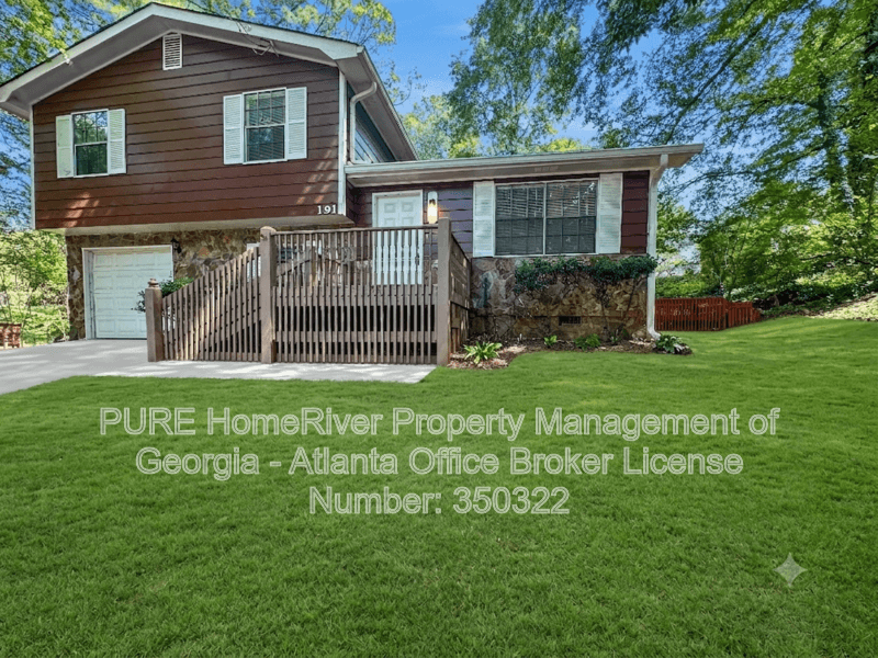 Riverdale House: 191 Aaron Ct