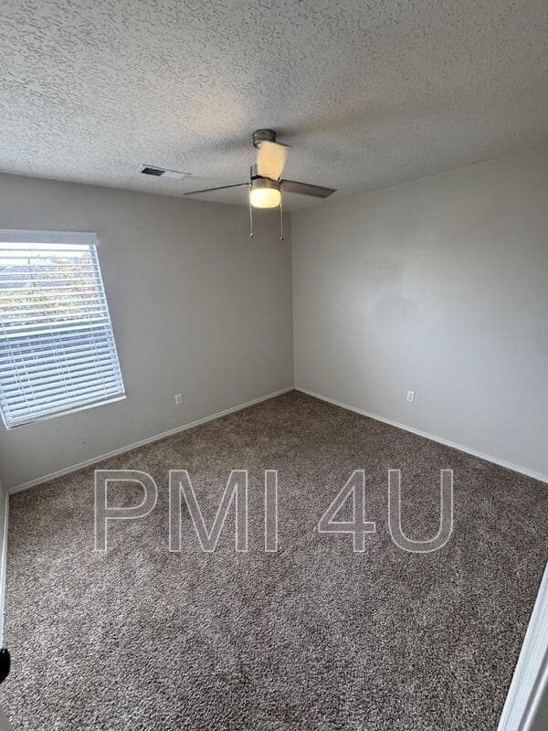 Albuquerque House: 10620 Rio Del Sole Ct NW