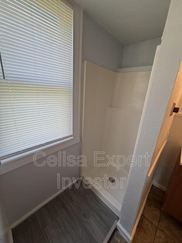 Fort Wayne Condo: 121 East Suttenfield Street