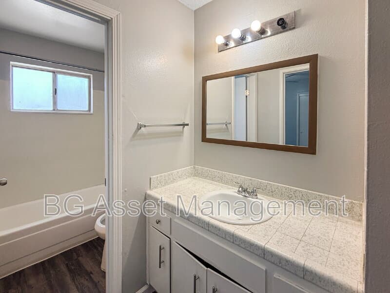 Sacramento Condo: 1928 Ethan Way