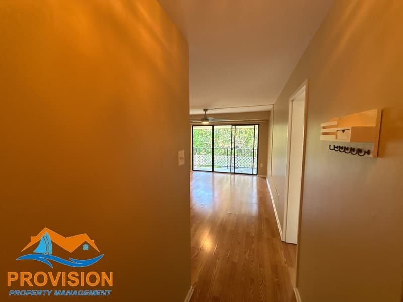 Annapolis Condo: 2572 Riva Road