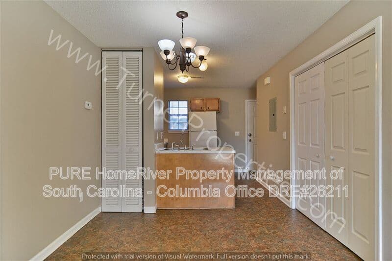 Columbia House: 3800 Plowden Rd